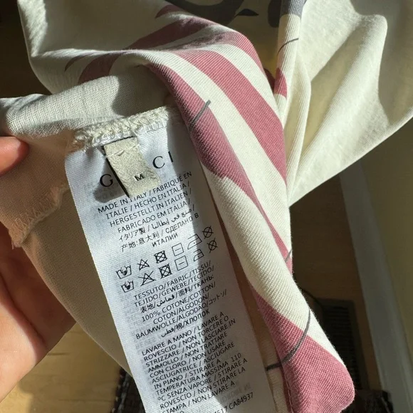 Gucci Cream Cat Print Tee Authentic - Picture 5 of 8